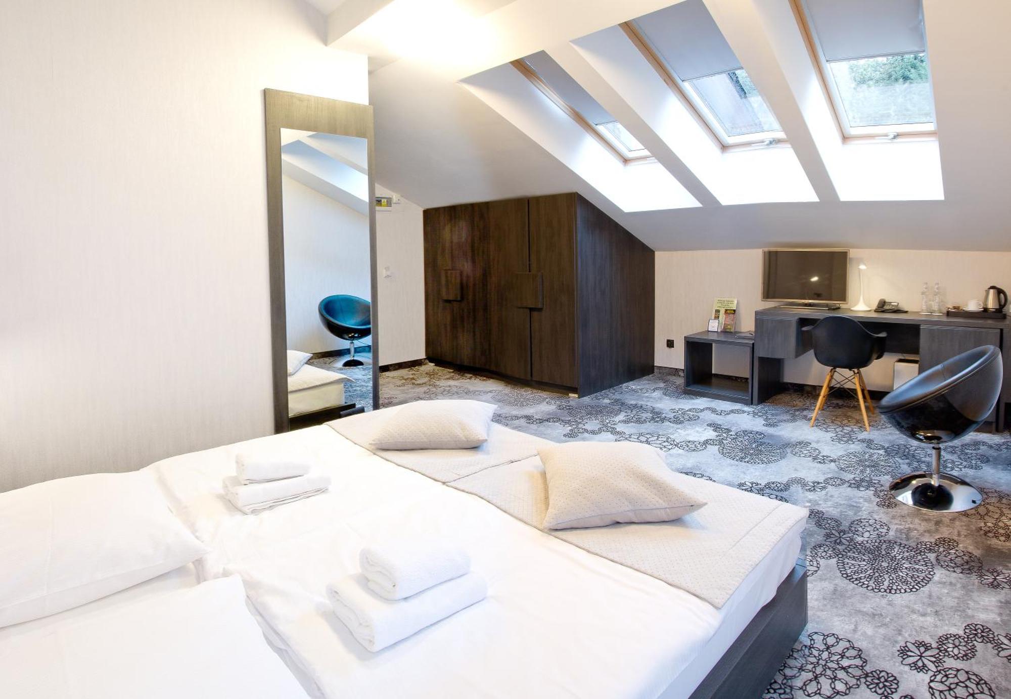 Hotel Zacisze Wegierska Gorka Buitenkant foto