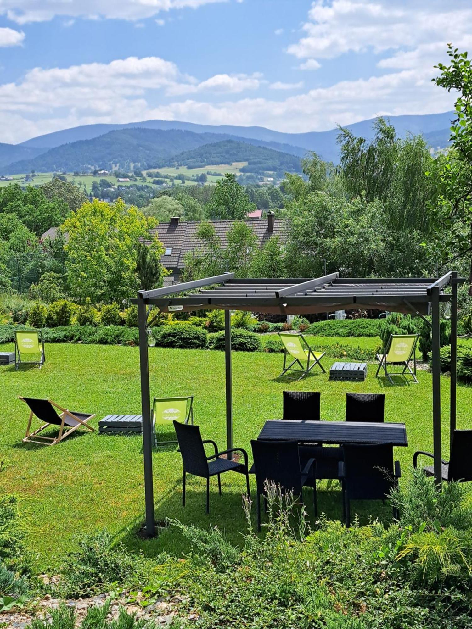 Hotel Zacisze Wegierska Gorka Buitenkant foto